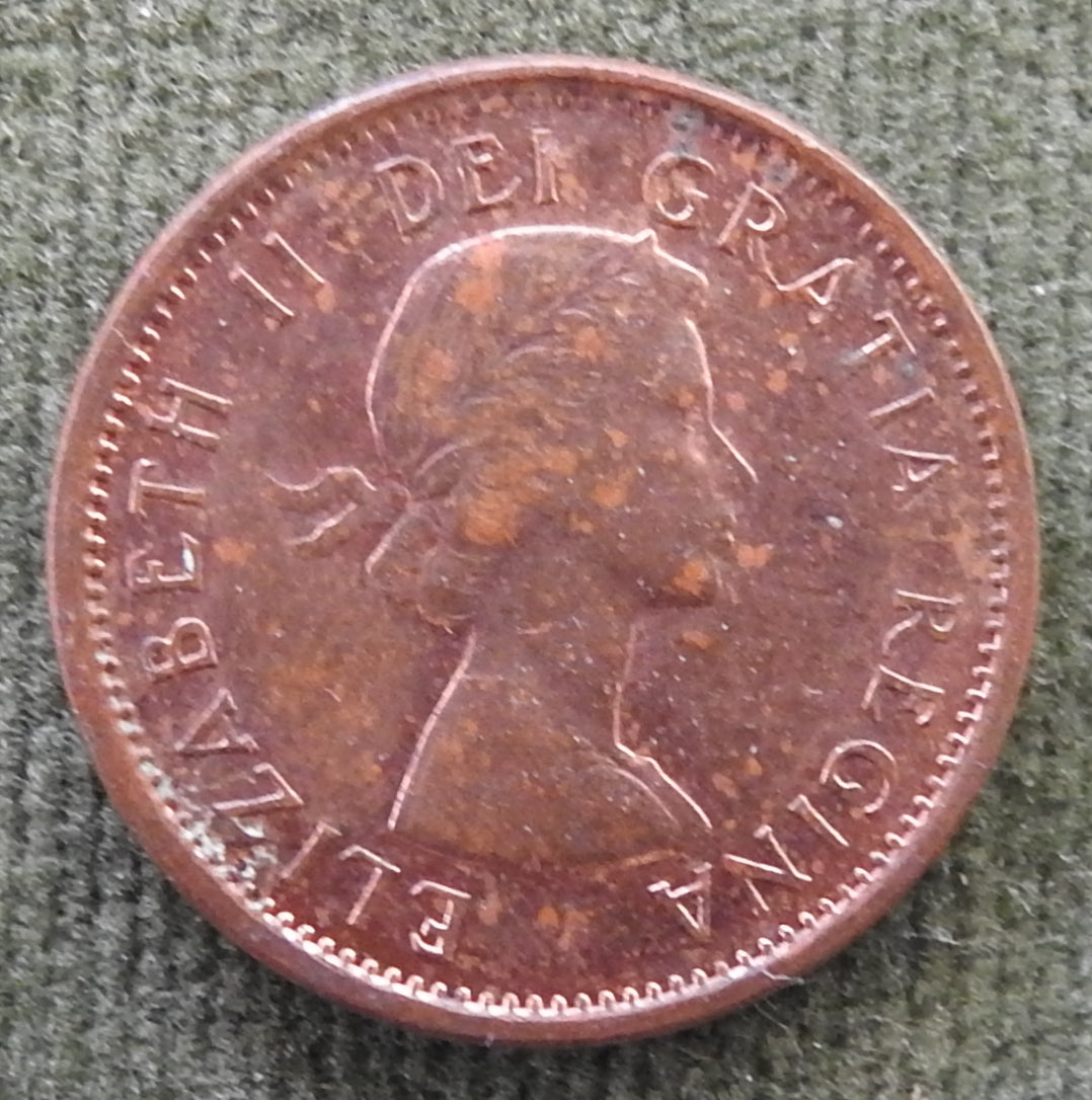 Canada 1962 1 Cent Maple Leaf Queen Elizabeth II Coin