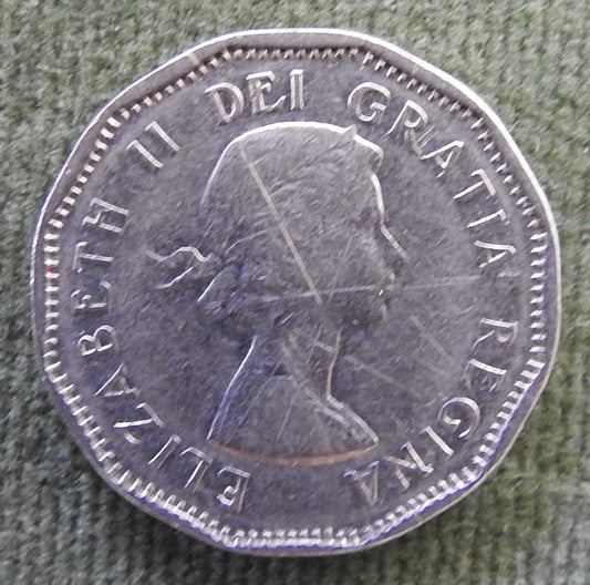 Canada 1962 5 Cent Coin Queen Elizabeth II North American Beaver