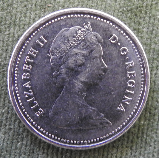 Canada 1982 25 Cent Queen Elizabeth II Coin