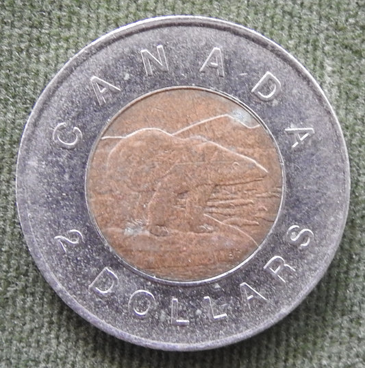 Canada 2005 2 Dollar Bimetal Queen Elizabeth II Coin