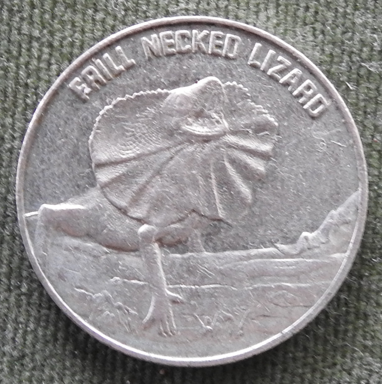 TNT Darling Harbour Monorail Token 1988 - Frill Necked Lizard