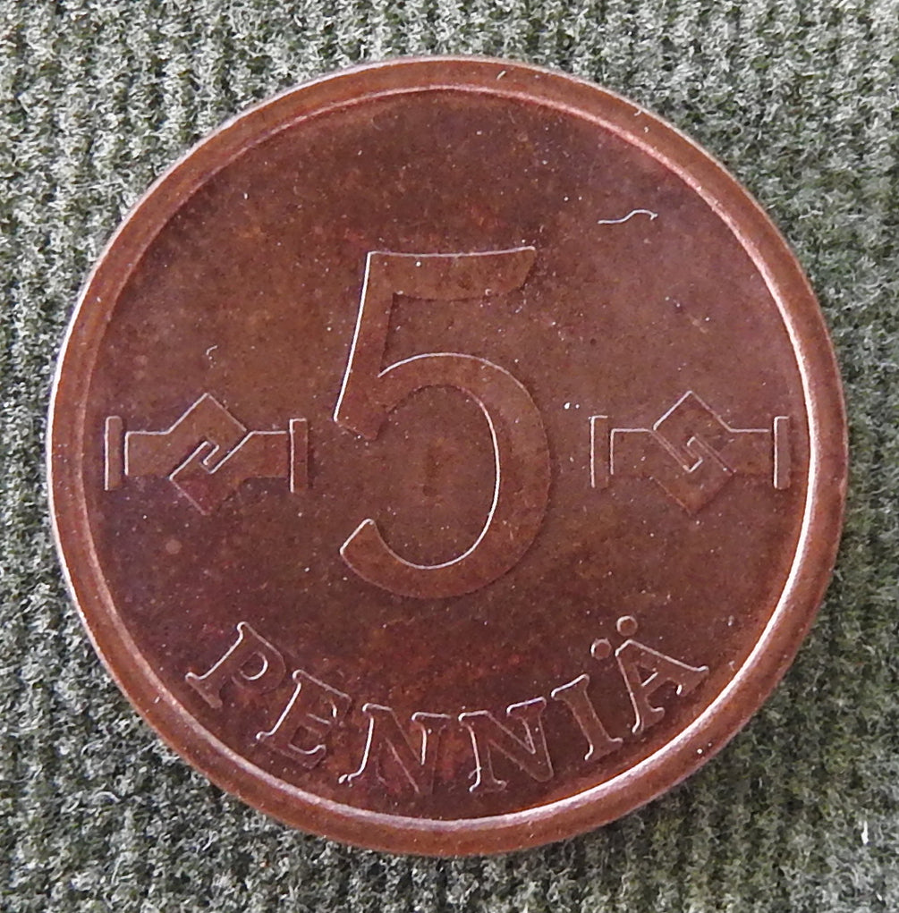 Suomen Tasavalta Finland 1965 5 Pennia Coin - Circulated