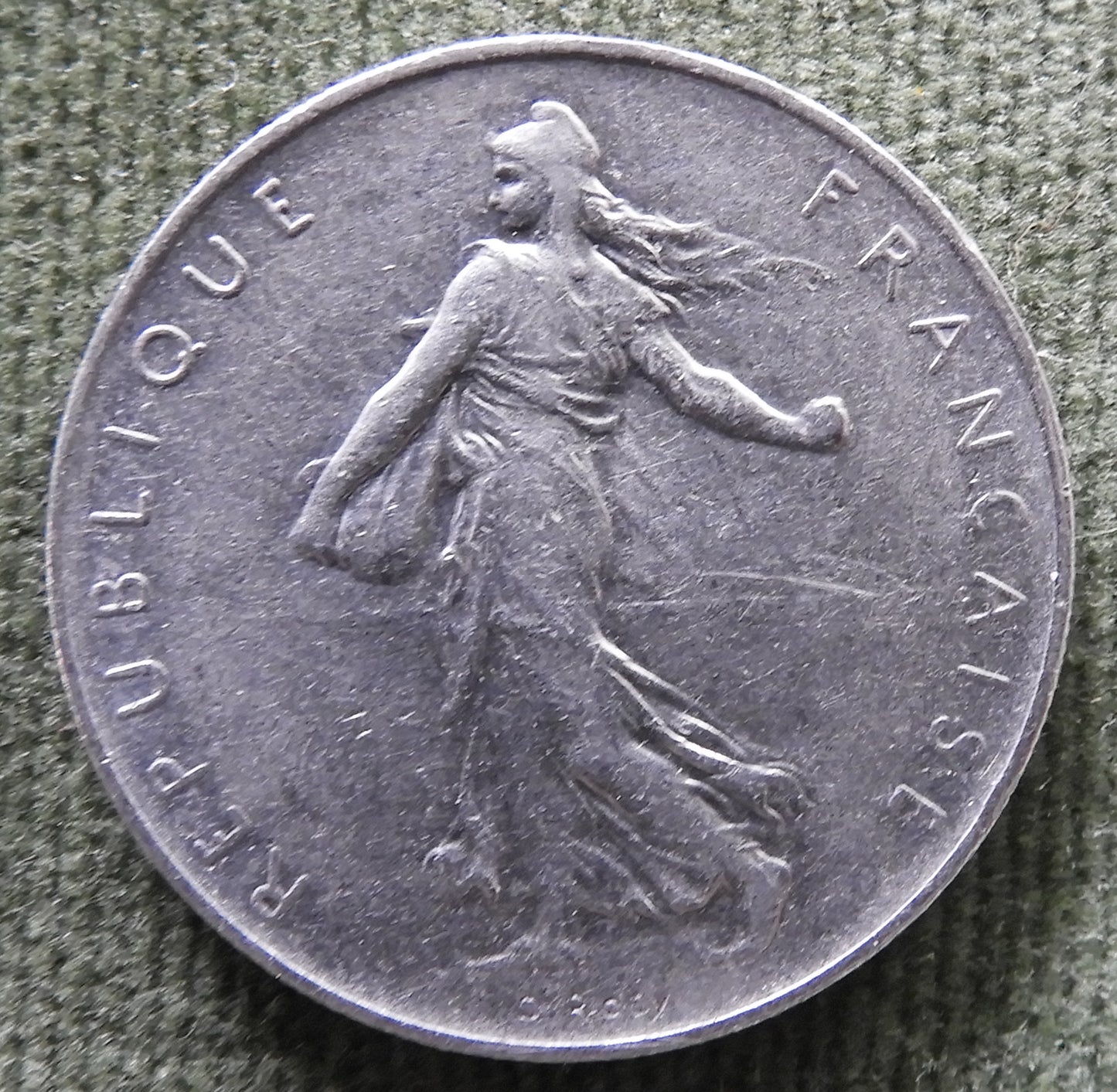 French 1965 1 Franc Coin - Circulated