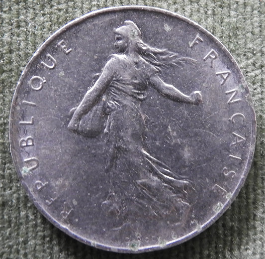 French 1973 1 Franc Coin - Circulated