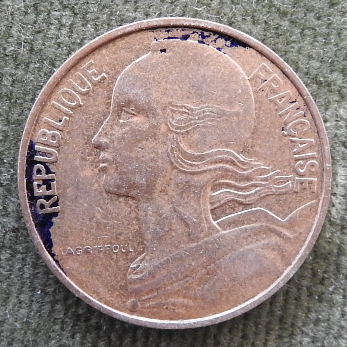 French 1979 10 Centimes Coin