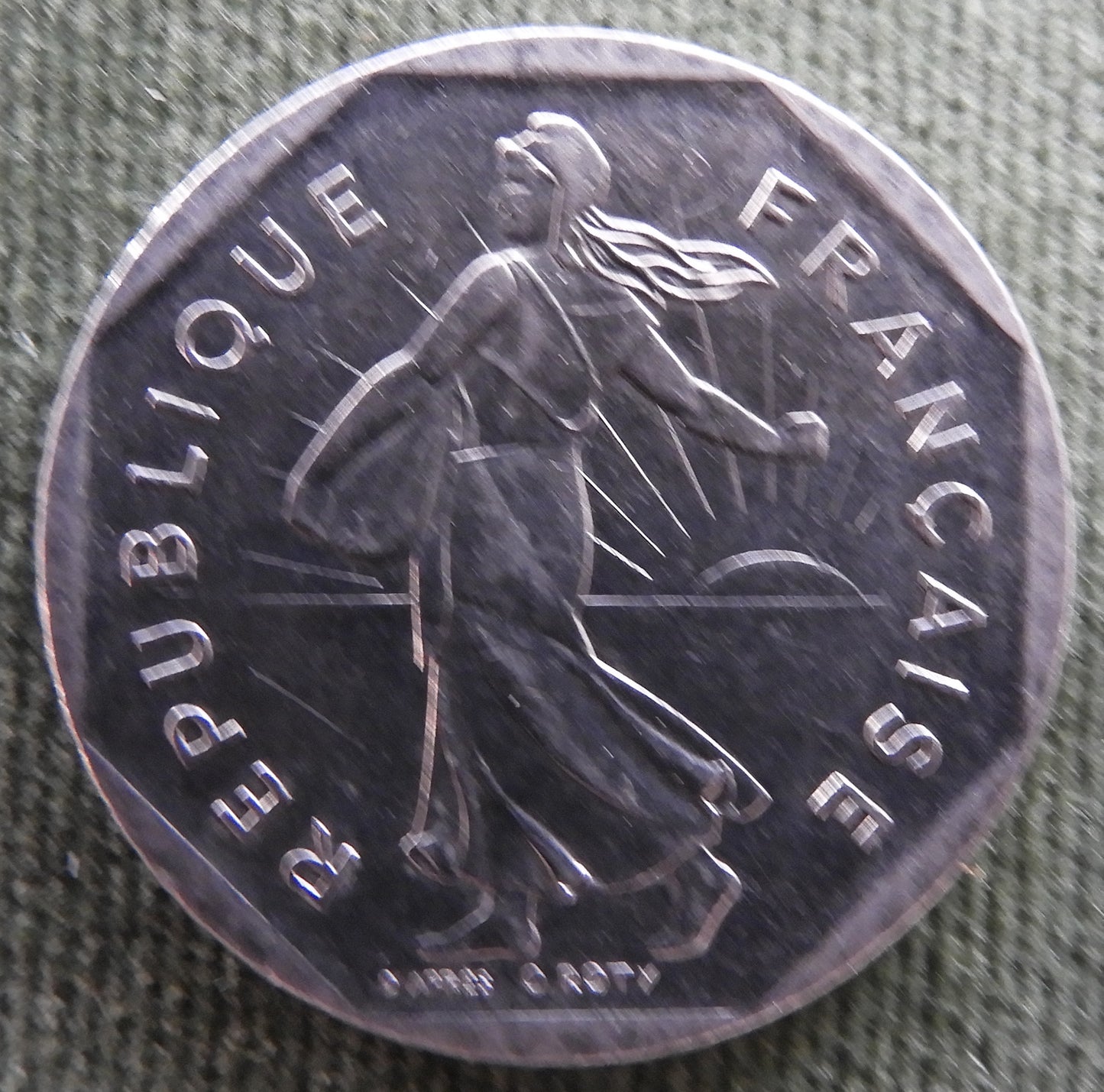 French 1982 2 Franc Coin - Circulated