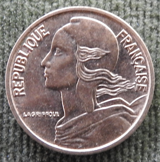 French 1985 5 Centimes Coin - Circulated