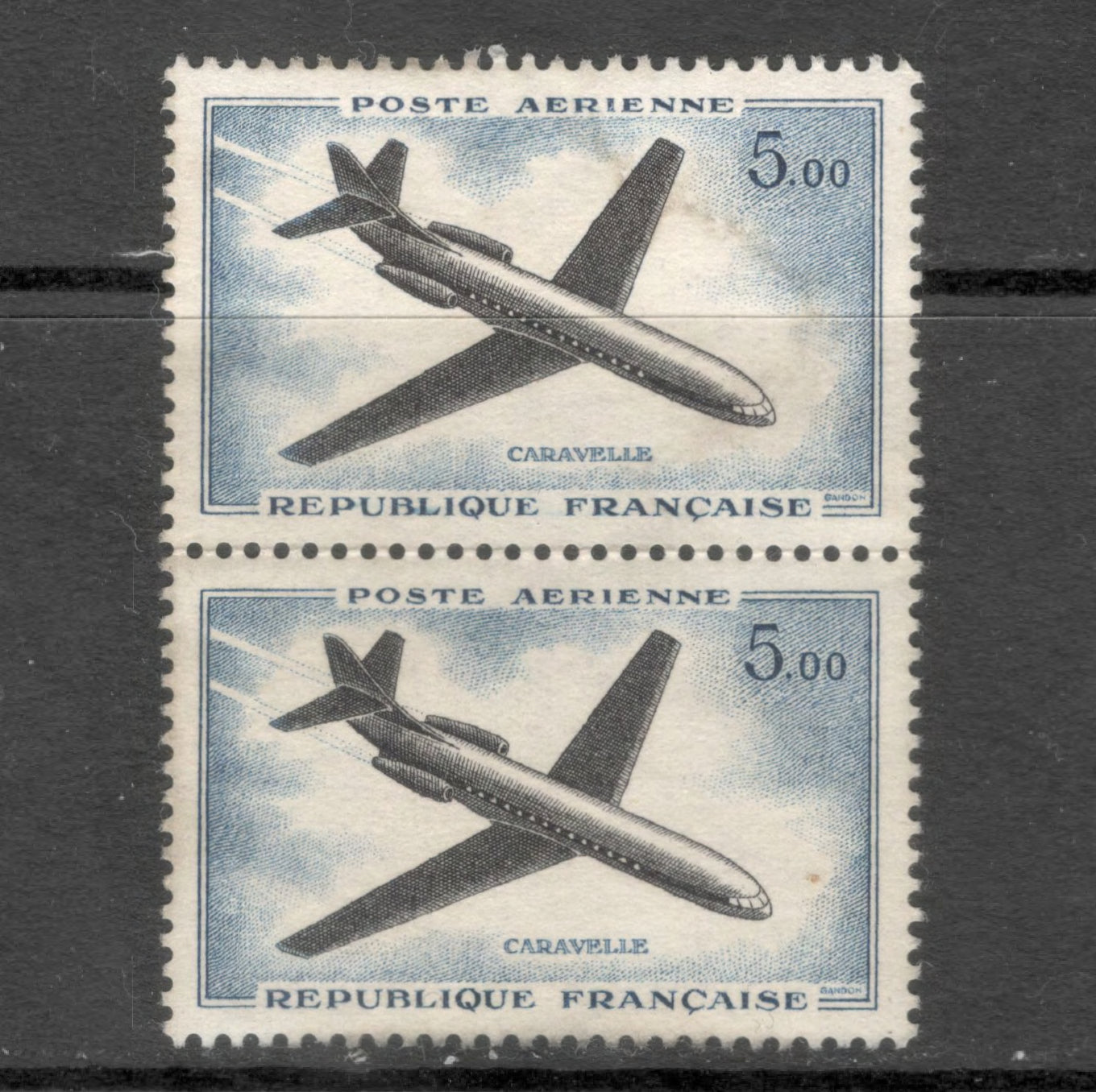 France 1960 5.00 Franc Caravelle Airplane Multicoloured Airmail Stamp Pair