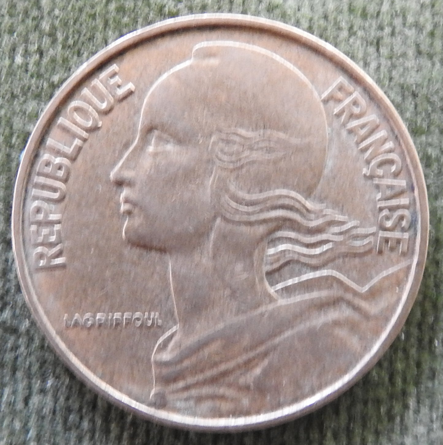French 1967 20 Centimes Coin - Circulated