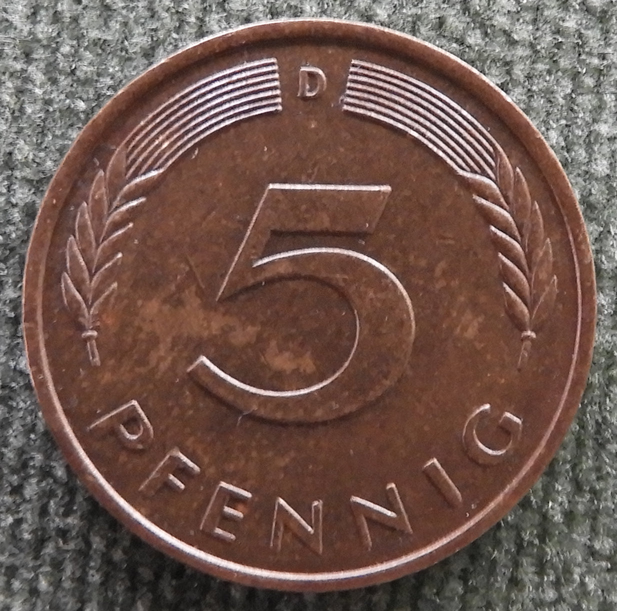 Germany 1976 D 5 Pfennig Coin - Circulated