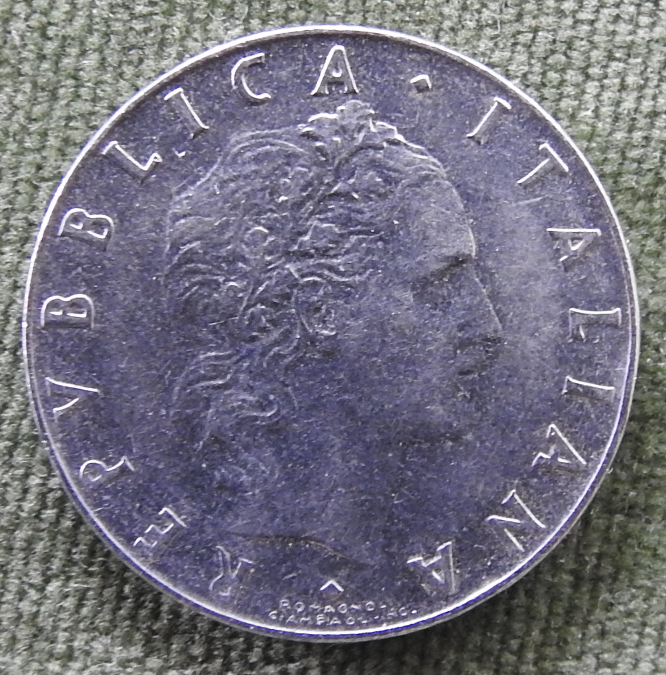 Italy 1972 50 Lira Coin - Circulated