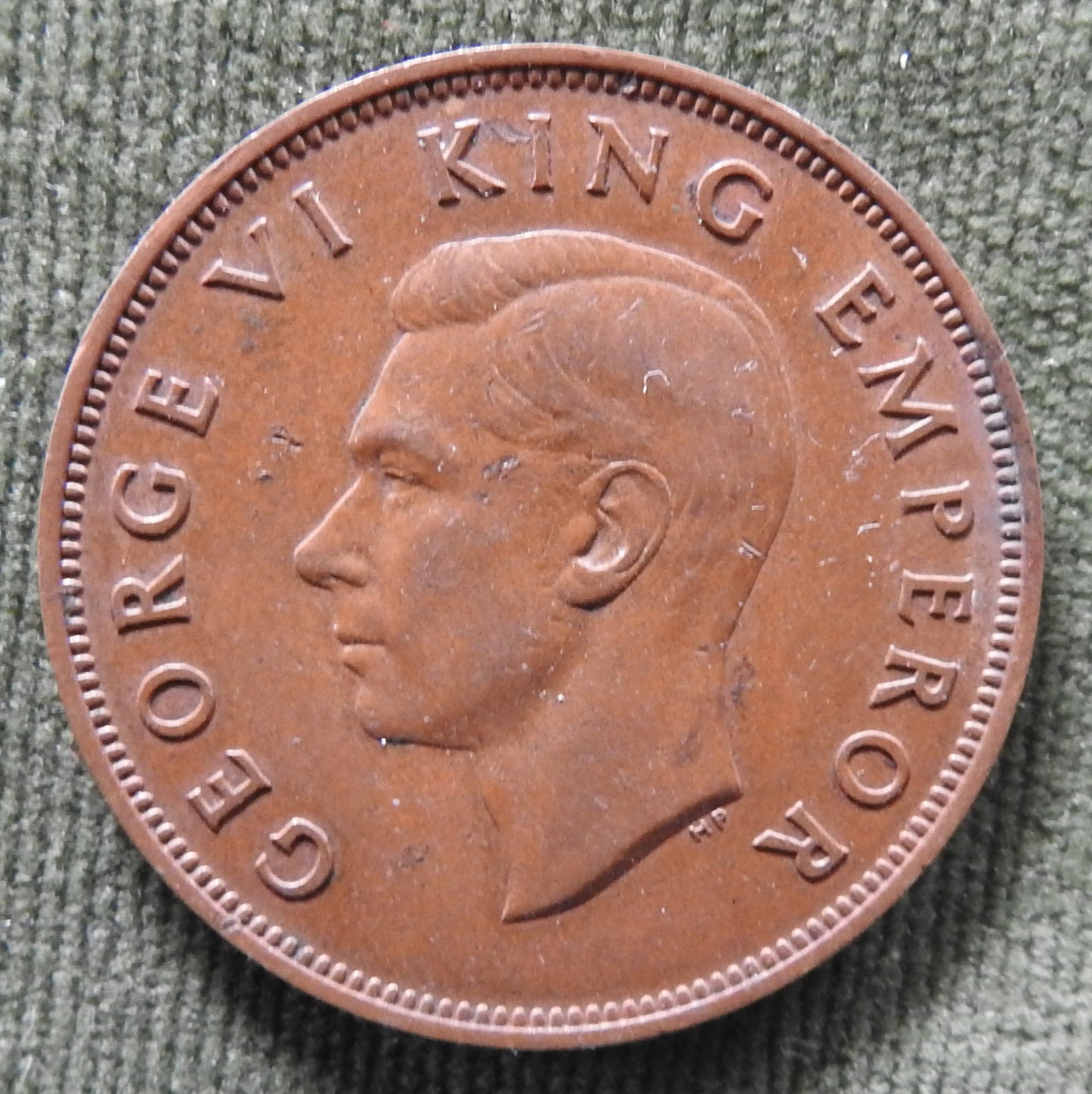New Zealand 1947 1 Penny King George VI Coin - Variety