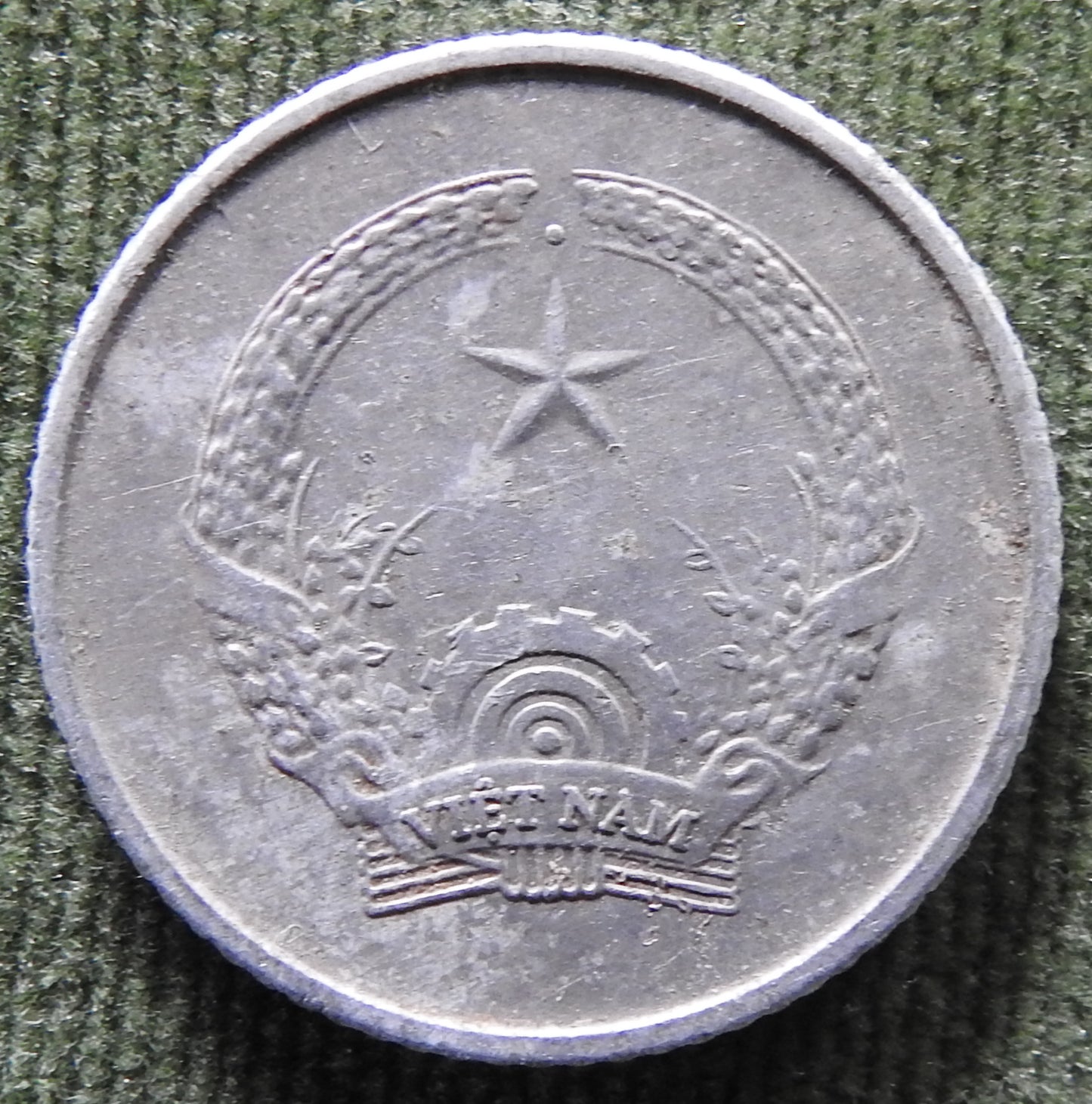 Vietnam North 1976 5 Hao Coin Emblem Of North Vietnam