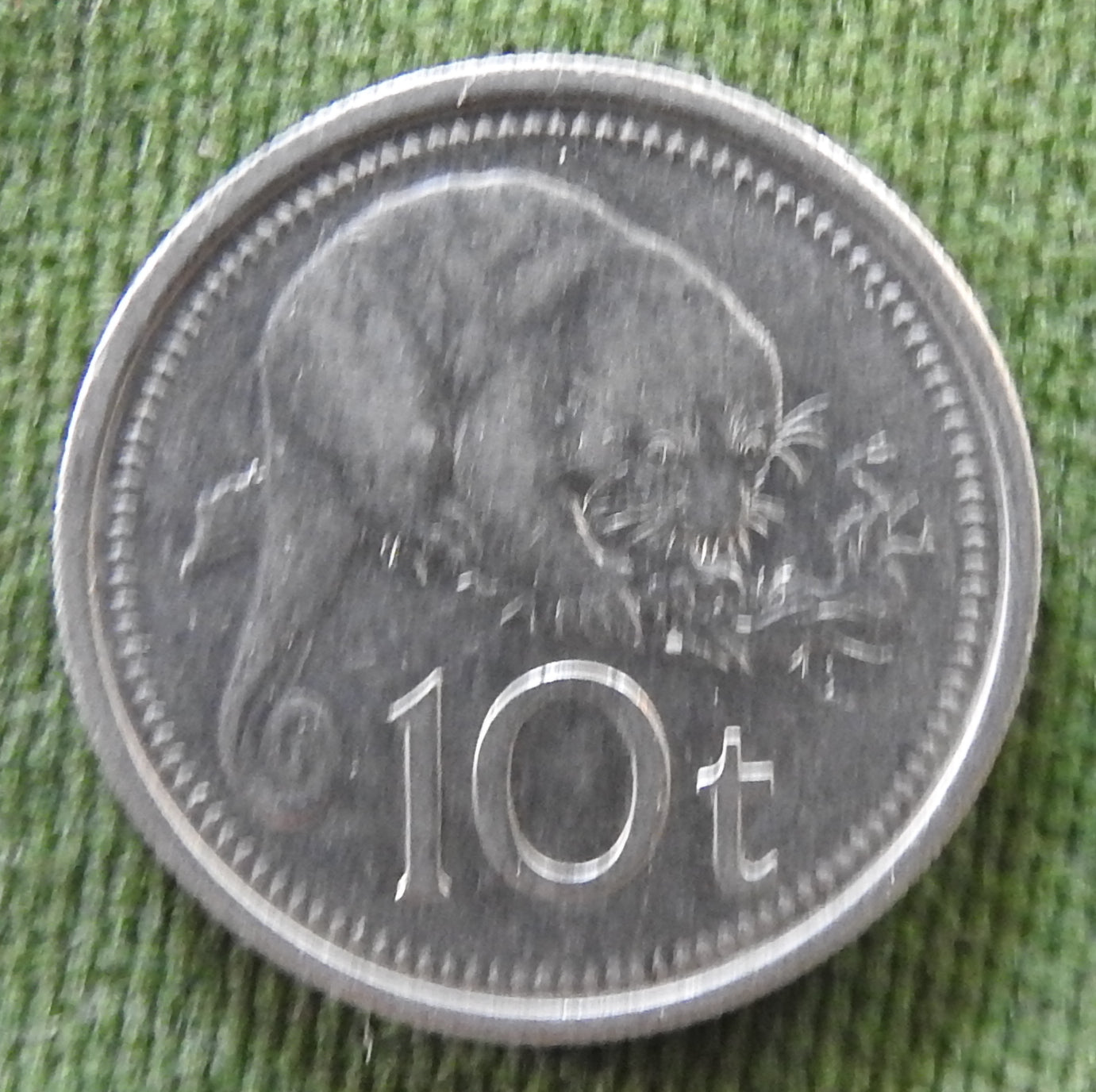 New Guinea 1976 10 Toea Spotted Cuscus Coin