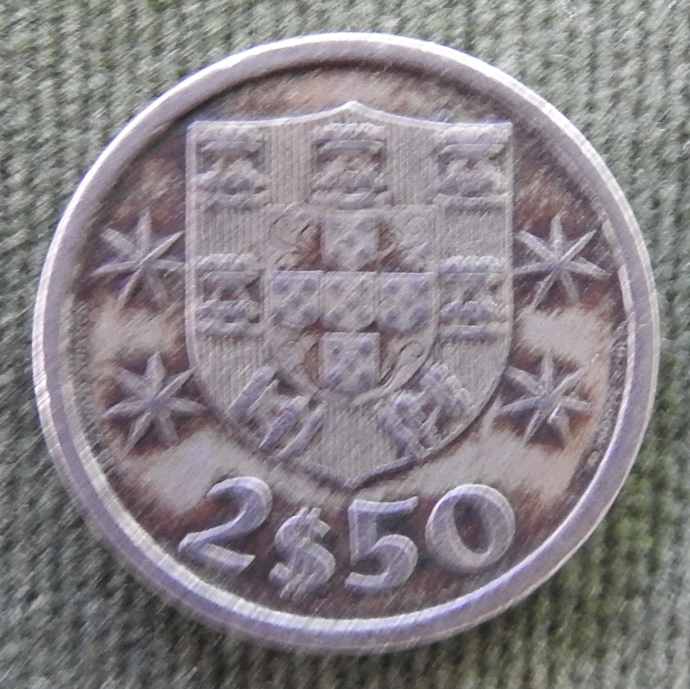 Portugal 1964 2 1/2 Escudos Ship Coin