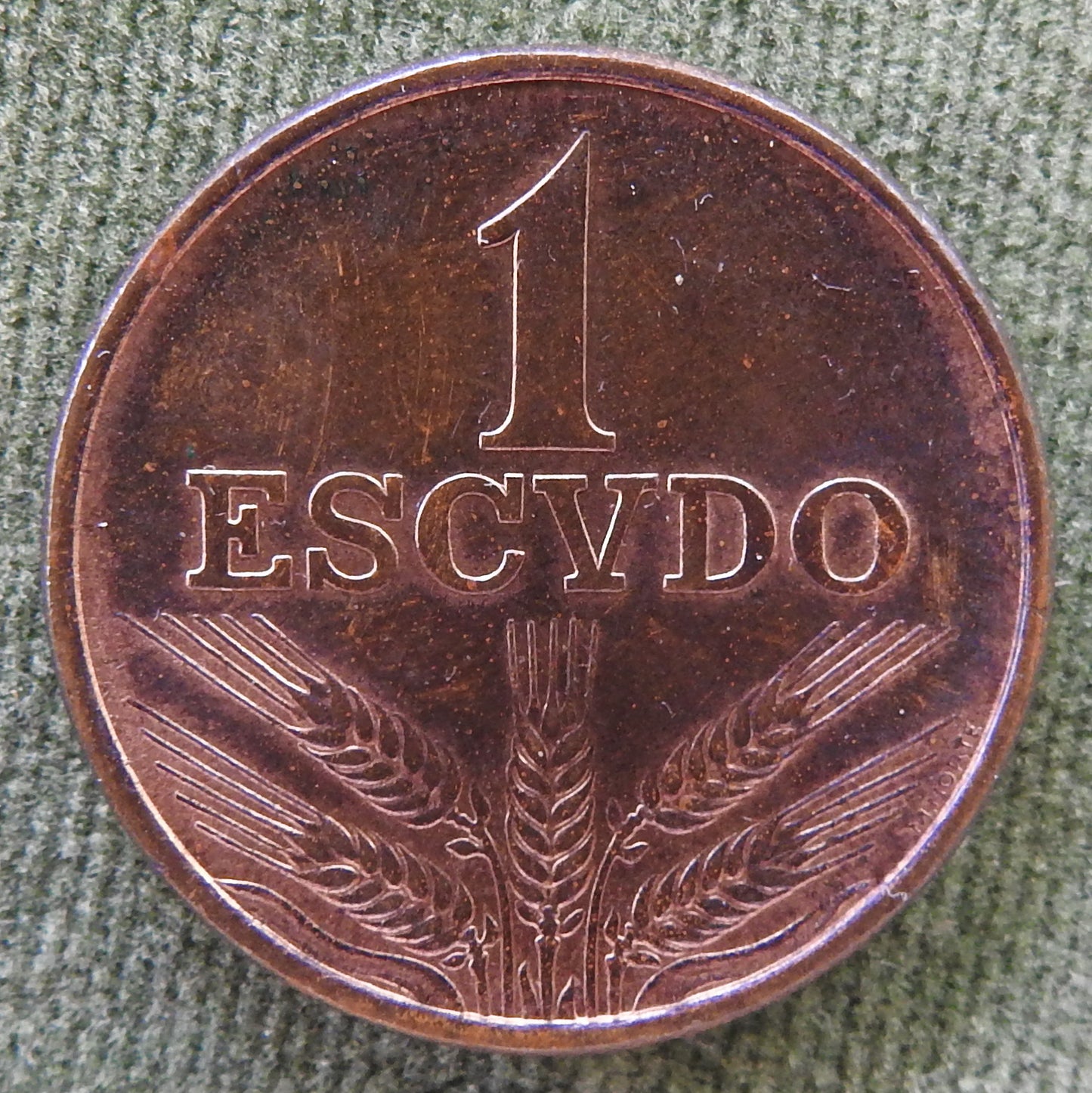 Portugal 1974 1 Escudo Coin