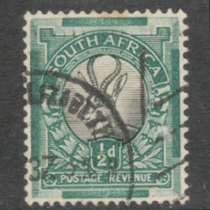 South Africa 1926 - 1927 1/2d Emerald Green / Black Definitive Issue SOUTH AFRICA Stamp - Perf: 14.75x14.0