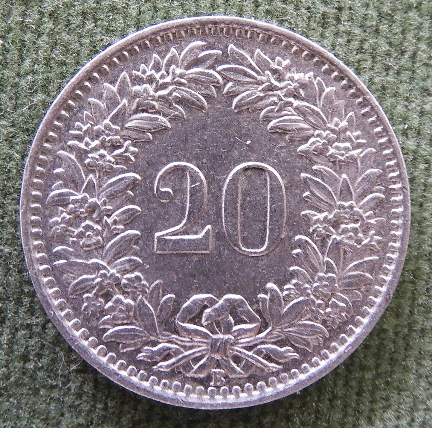 Helvetica Switzerland Swiss 1962 B 20 Rappen Coin - Circulated