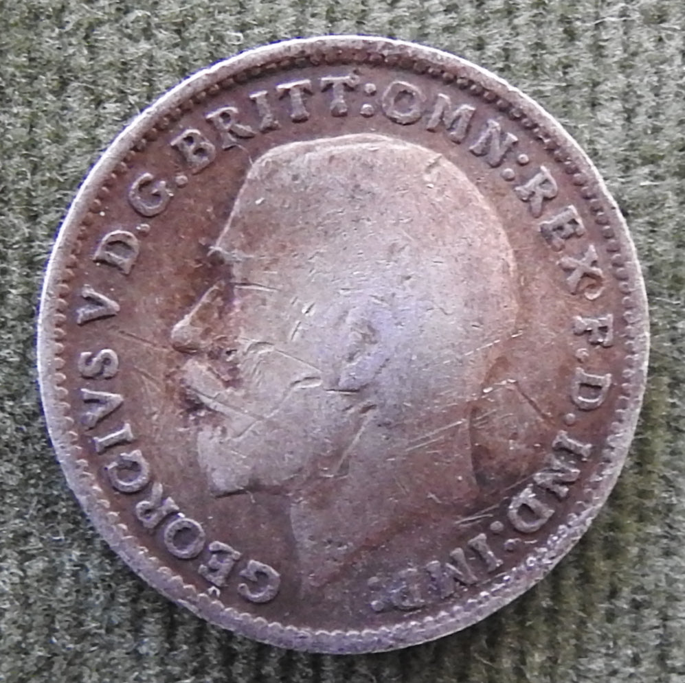GB British UK English 1918 3p 3 Pence KGV Coin