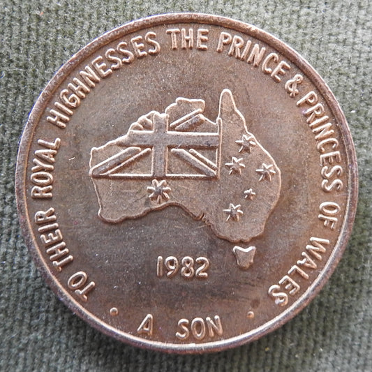 Australian 1982 A Son To Their Royal Highnesses The Prince & Princess Of Wales Medallion