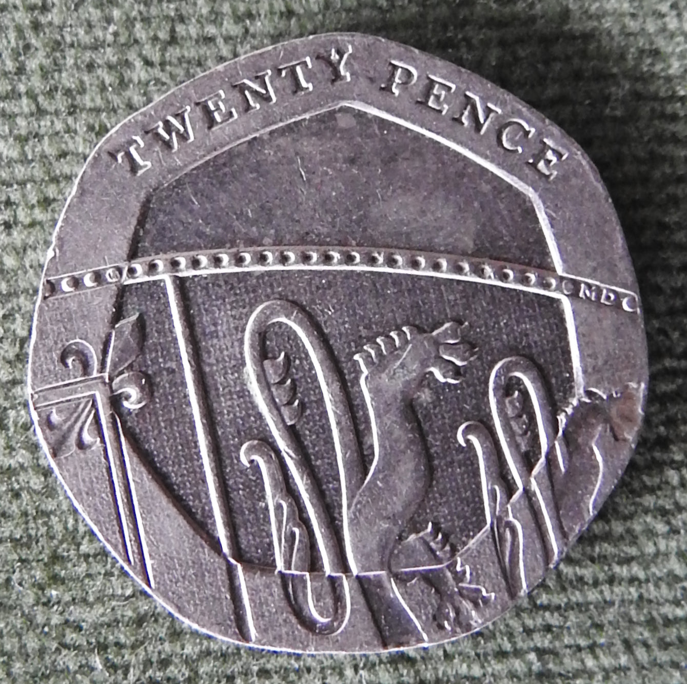 GB British UK English 2008 20 New Pence Queen Elizabeth II Coin