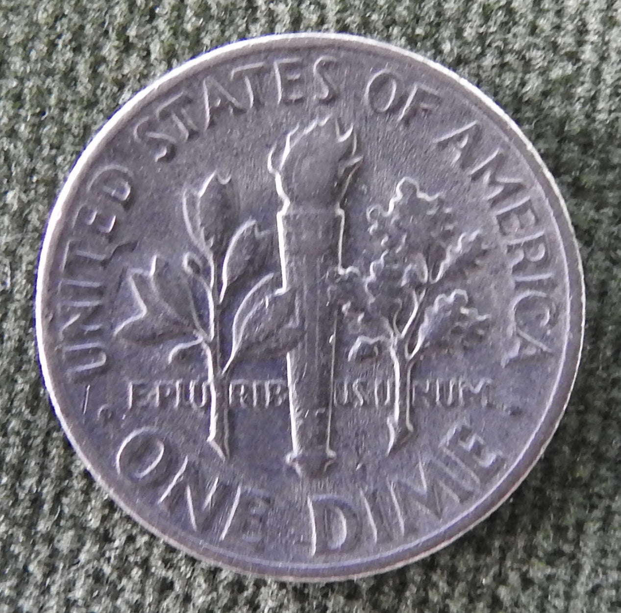 USA American 1967 Dime Roosevelt Coin - Circulated