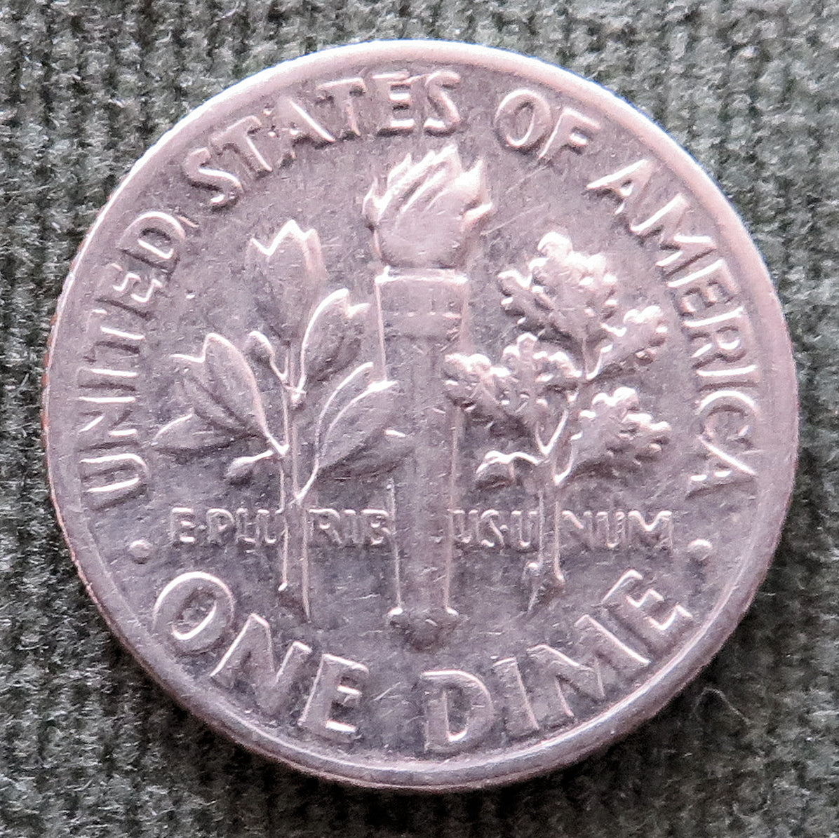 USA American 1972 Dime Roosevelt Coin - Circulated