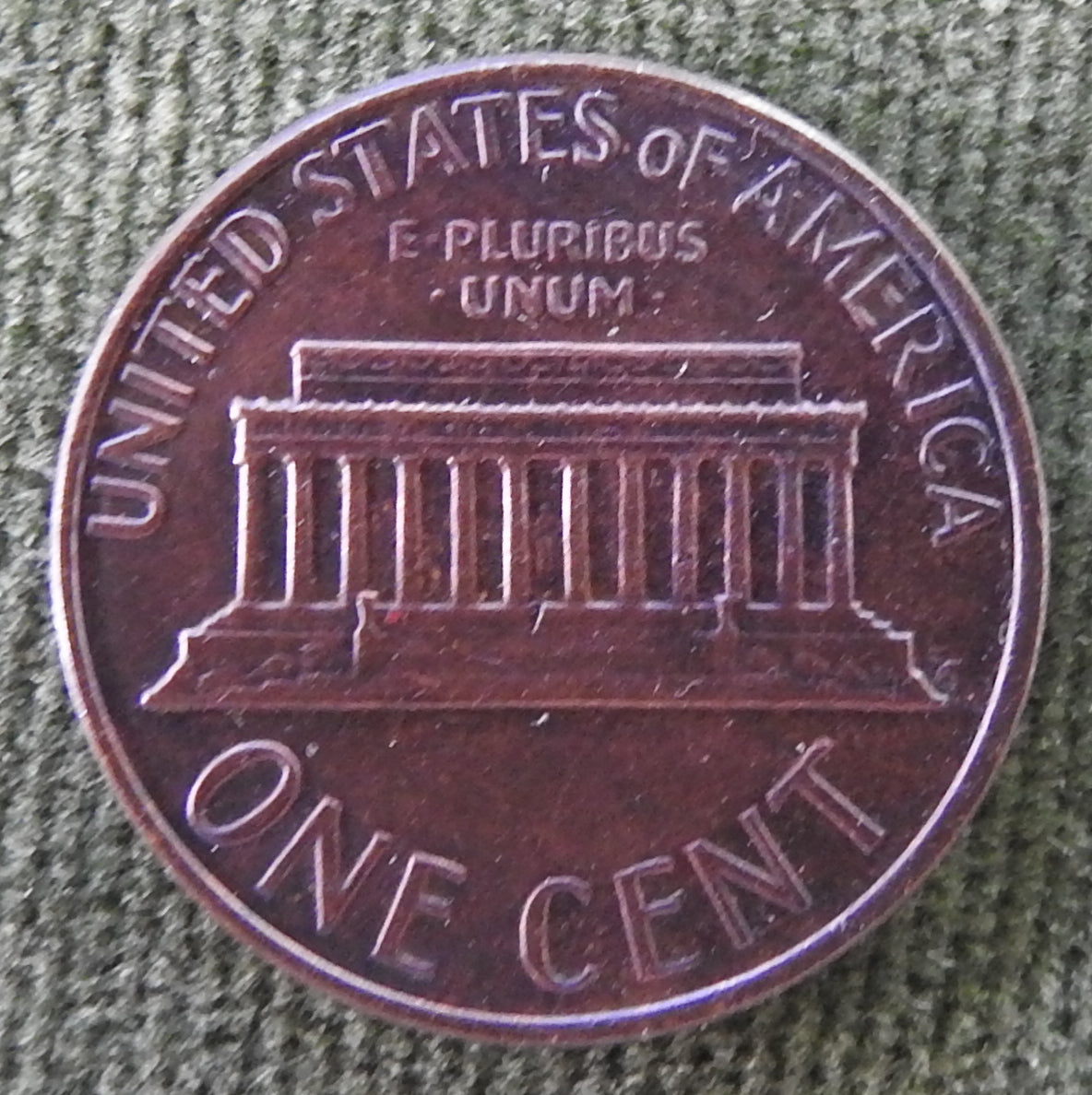 USA American 1975 1 Cent Lincoln Memorial Coin - Circulated