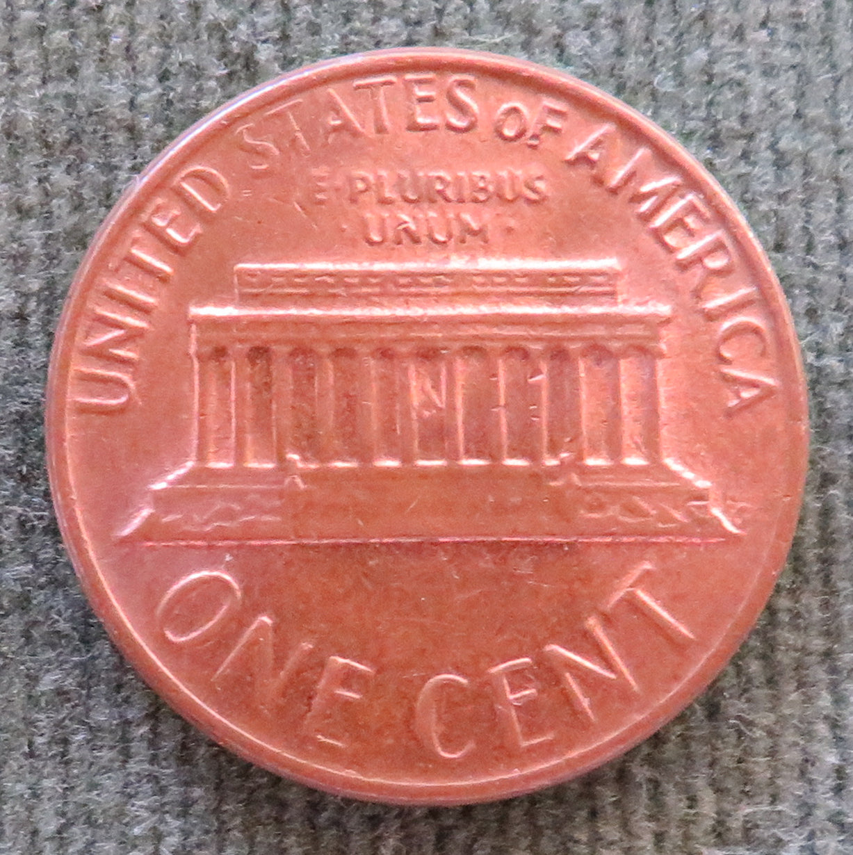 USA American 1977 D 1 Cent Lincoln Monument Coin - Circulated