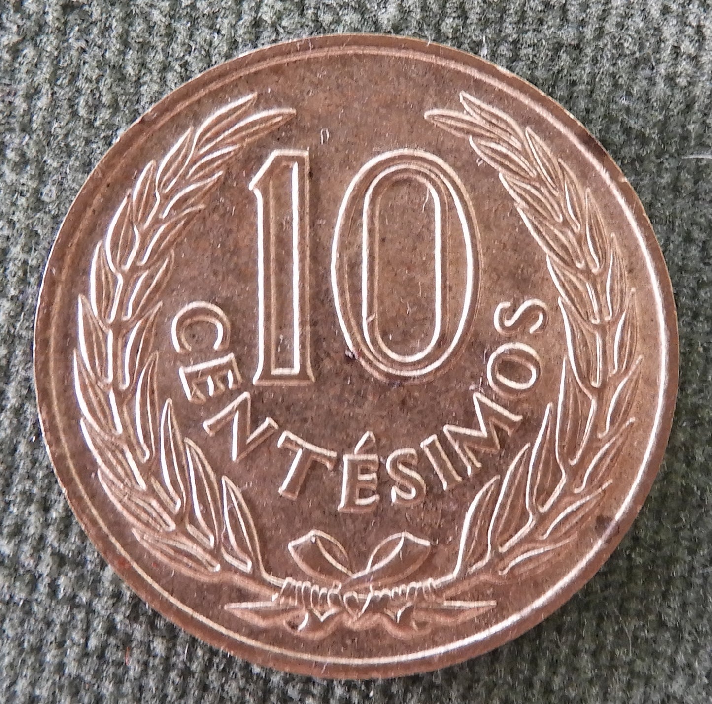 Uruguay 1960 10 Centesimos Coin - Circulated