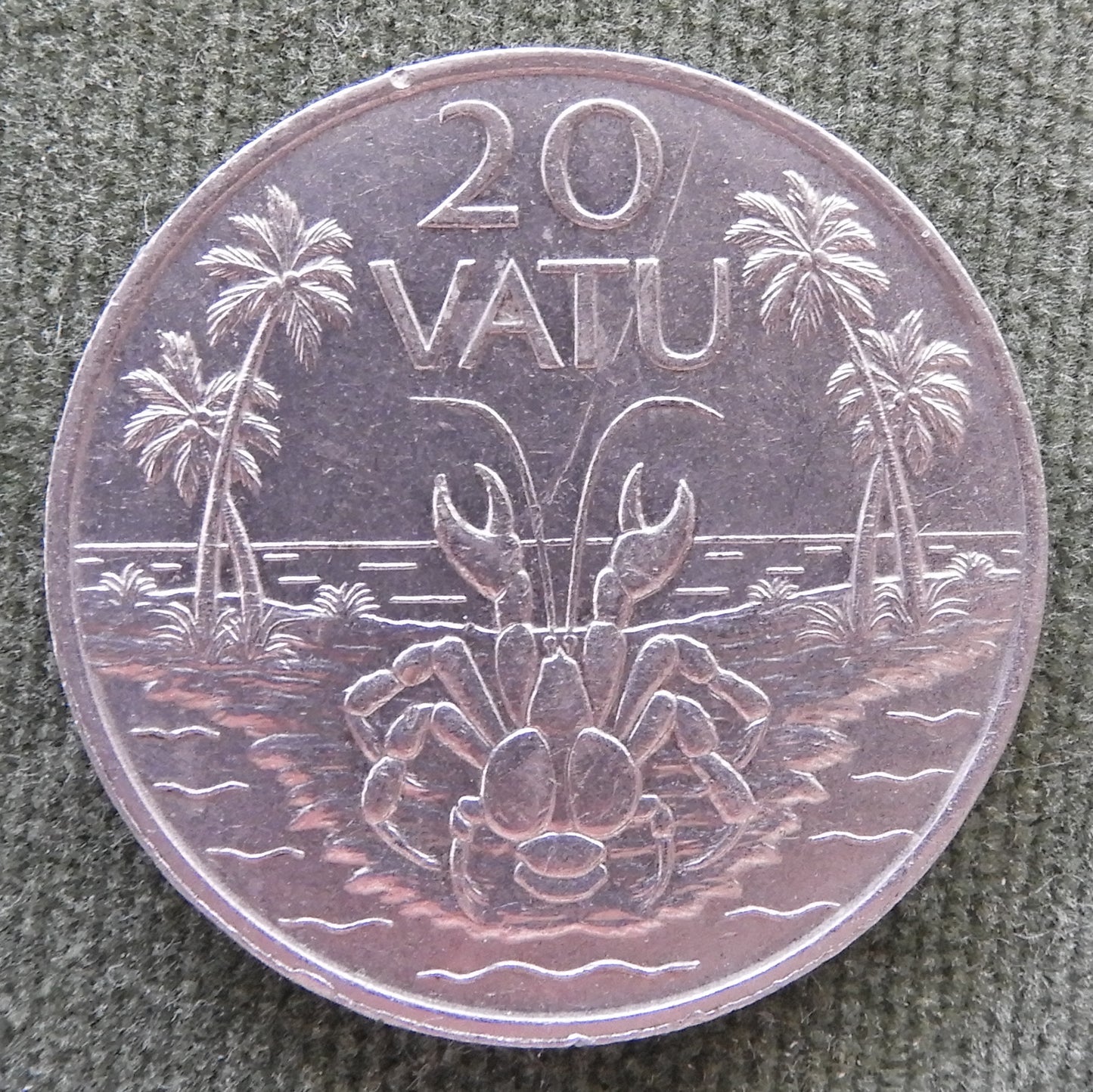 Vanuatu 1983 20 Vatu Coconut Crab Coin