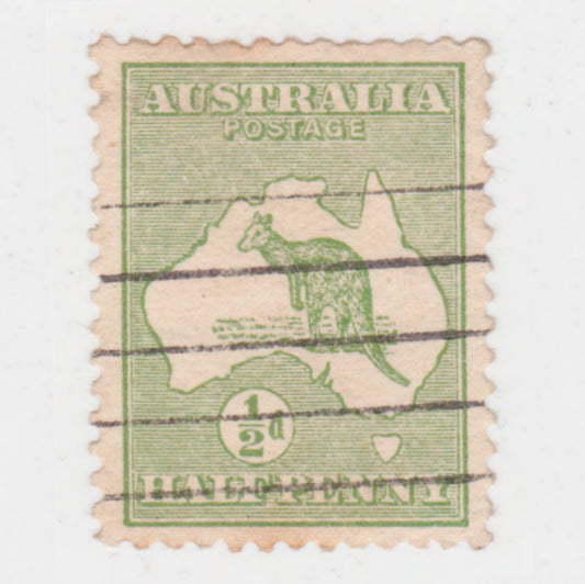 Australian 1913 1/2 Penny Green Kangaroo Stamp Perf: 11.5-12
