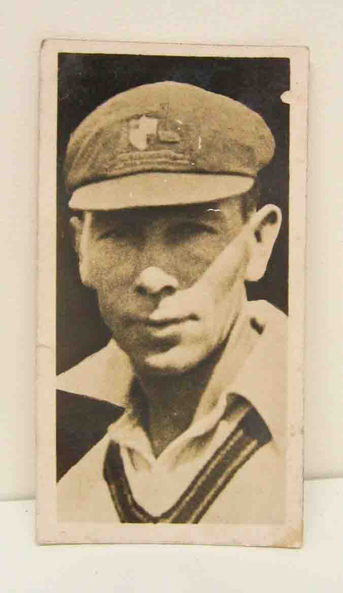 Cigarette card A.A.Mailey New South Wales cricketer #20/40 issued by Major Drapkin & Co.
