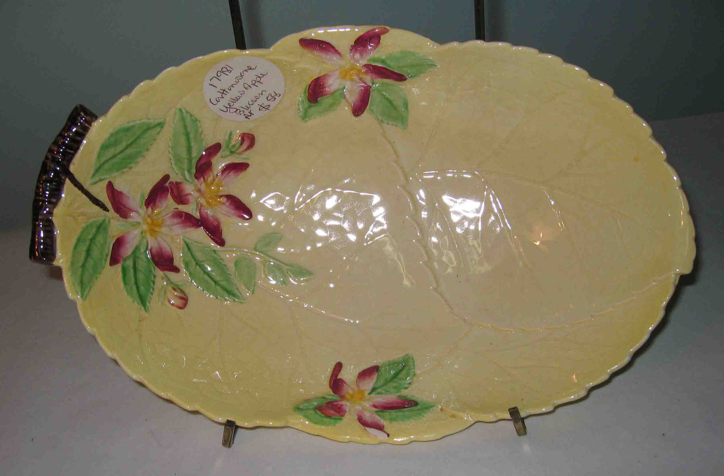 Carlton Ware dish