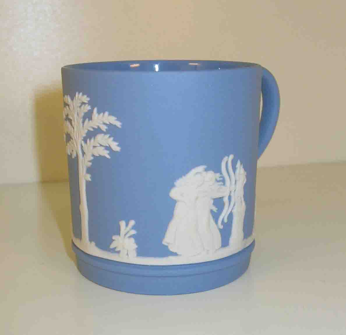 Wedgwood coffee can