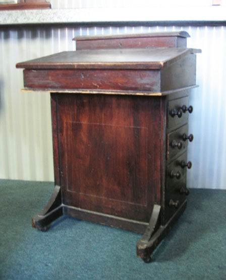 Walnut Veneered Davenport c1870