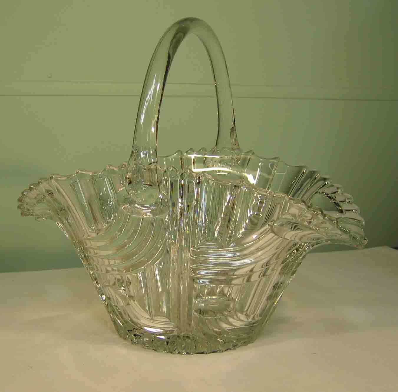 Glass basket