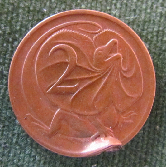 Australian 1974 2 Cent Queen Elizabeth II QEII Coin - Variety Edge Clip