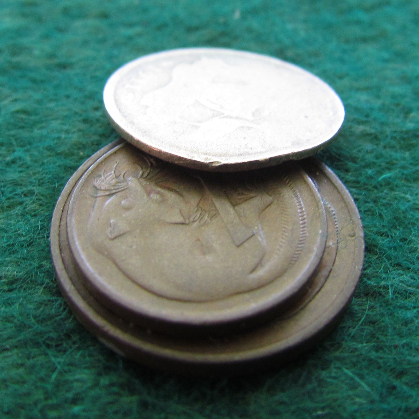 Australian 1911 6d Sixpence King George V Coin - Circulated