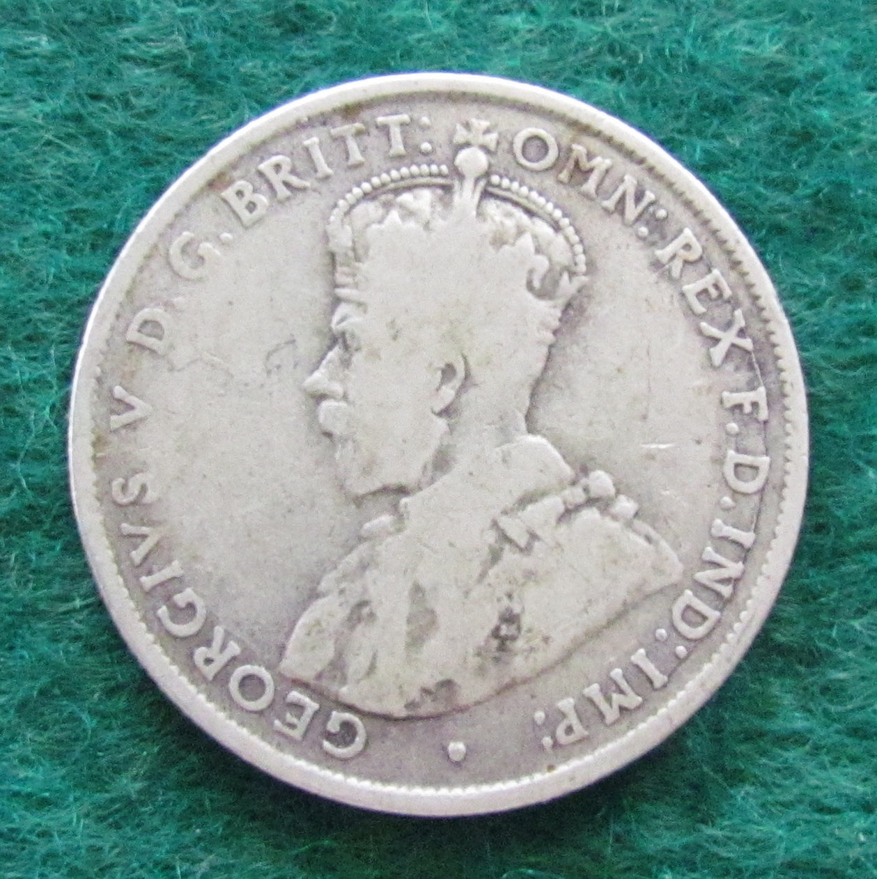 Australian 1924 2/- Florin King George V Coin - Circulated