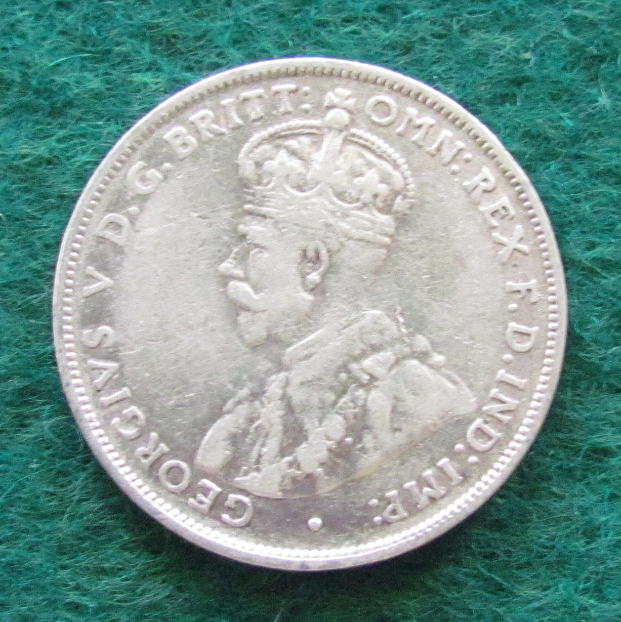 Australian 1927 2/- Florin King George V Coin - Circulated