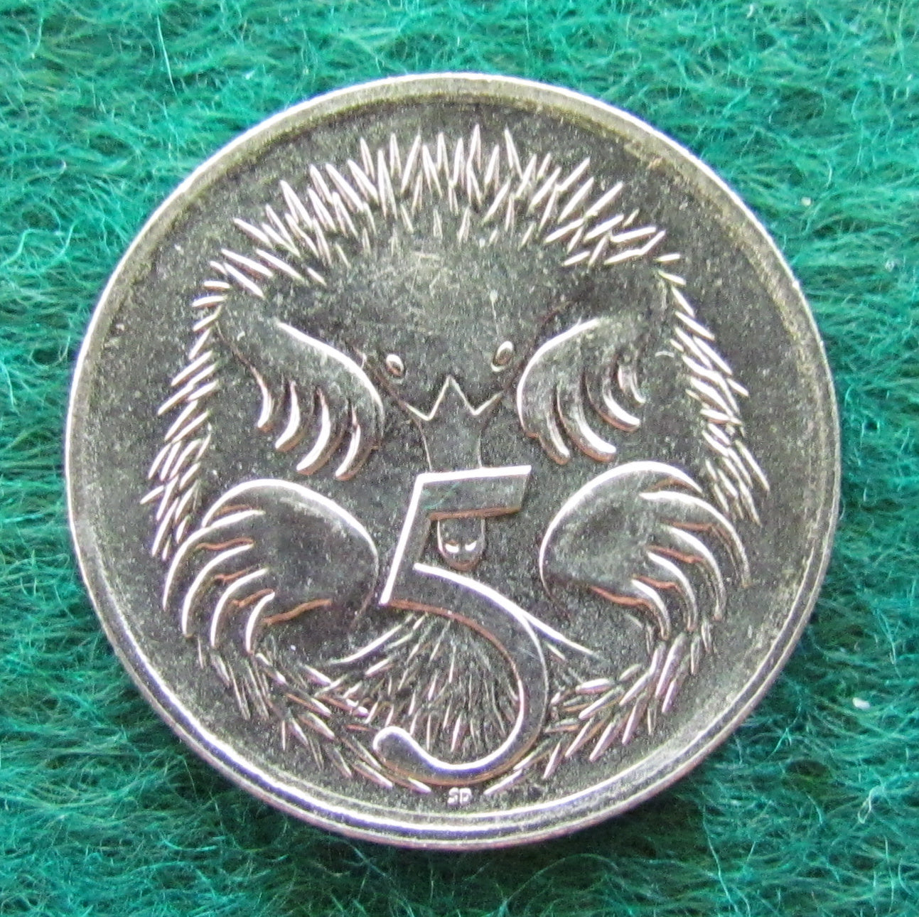 Australian 1987 5 Cent Queen Elizabeth II Coin - Circulated