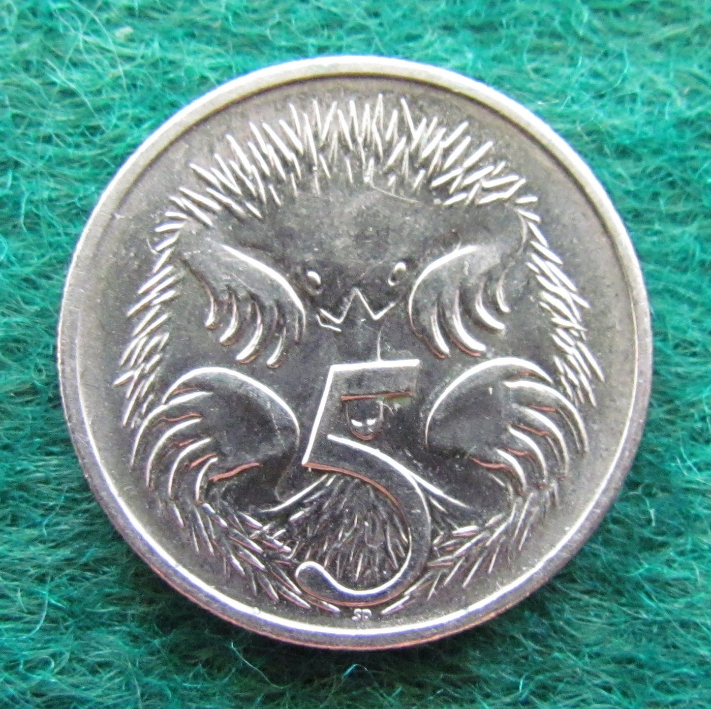 Australian 1990 5 Cent Queen Elizabeth II Coin - Circulated