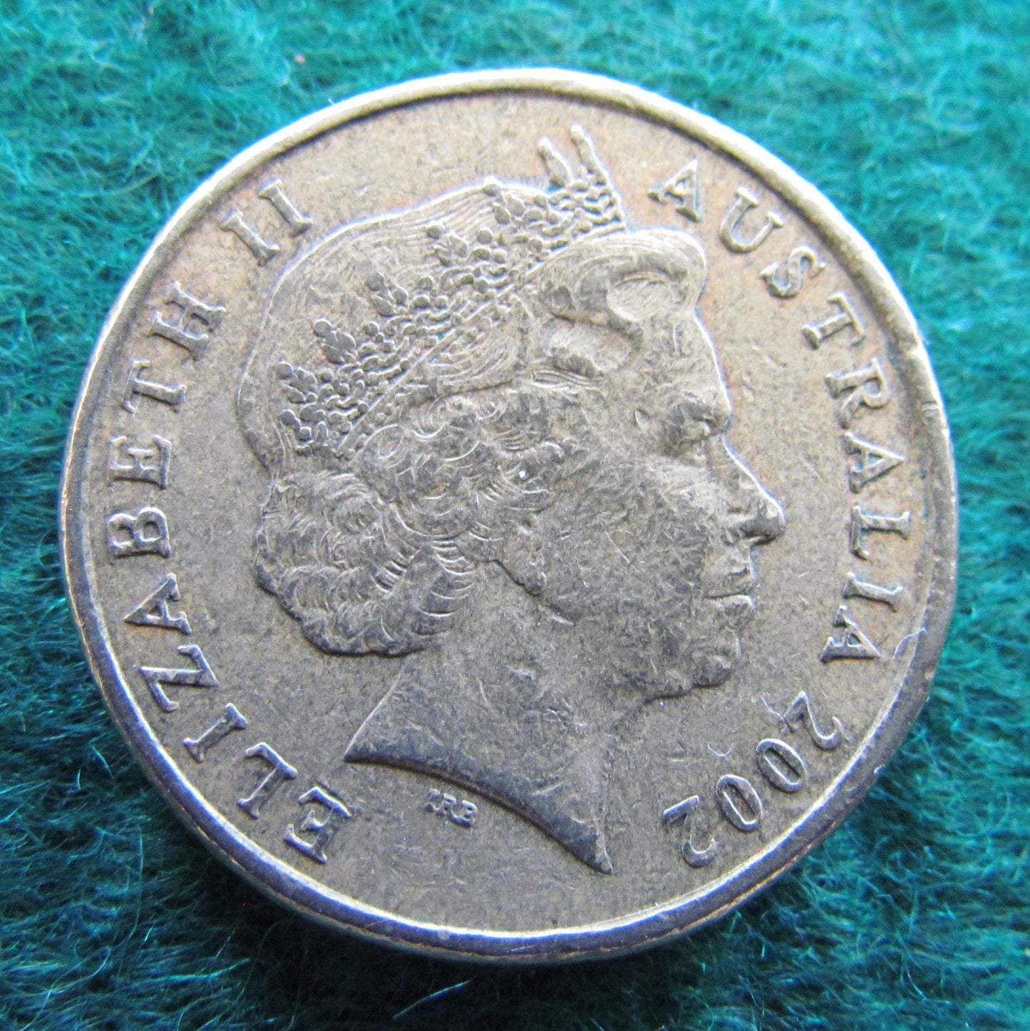 Australian 2002 1 Dollar Year Of The Outback Queen Elizabeth Coin - Circulated