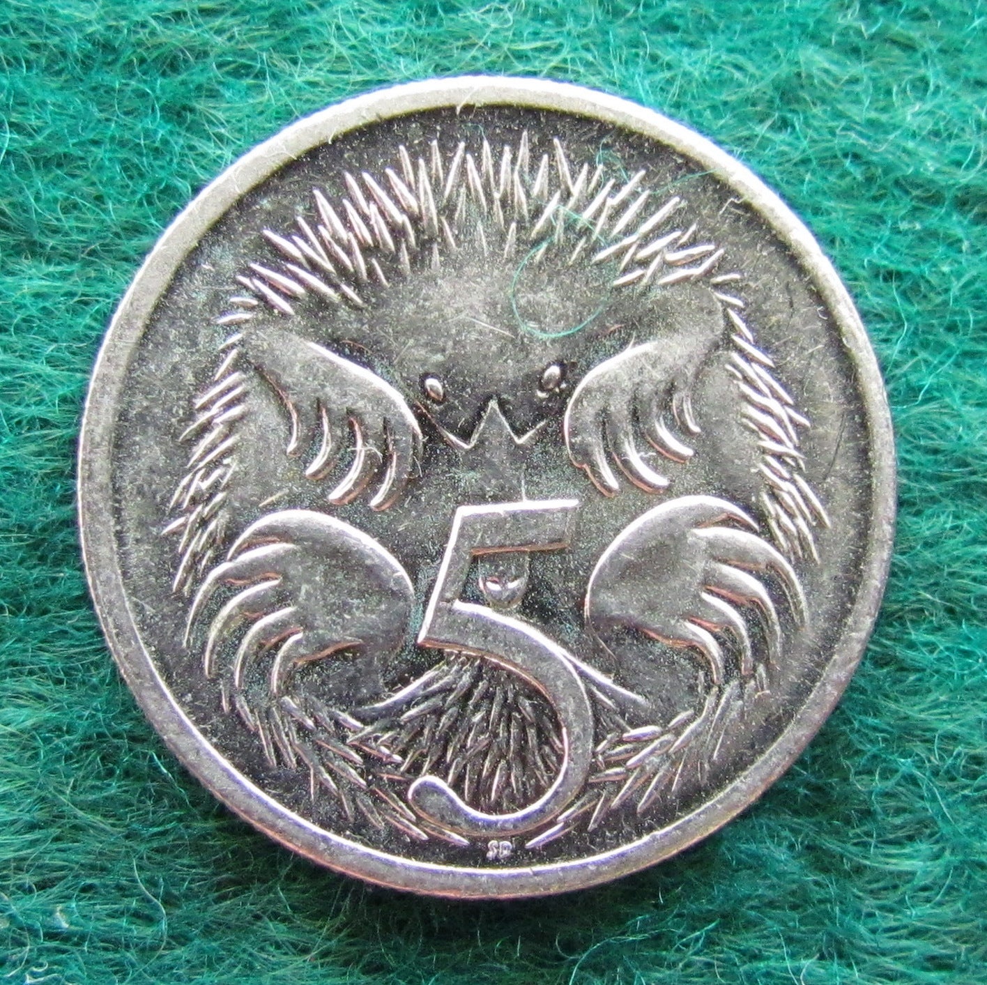 Australian 2002 5 Cent Queen Elizabeth II Coin - Circulated