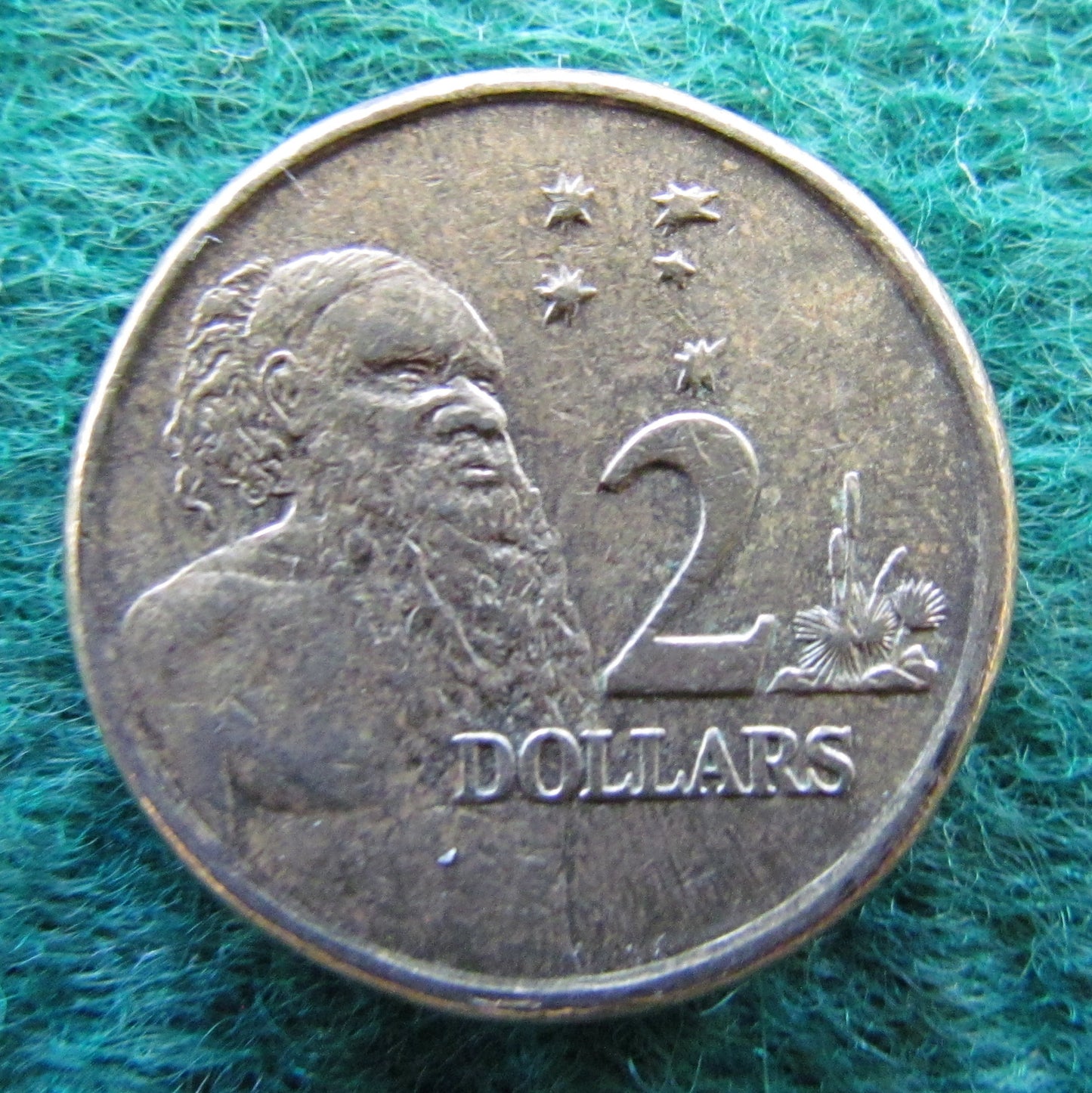 Australian 2008 2 Dollar Aboriginal Elder Queen Elizabeth Coin - Circulated