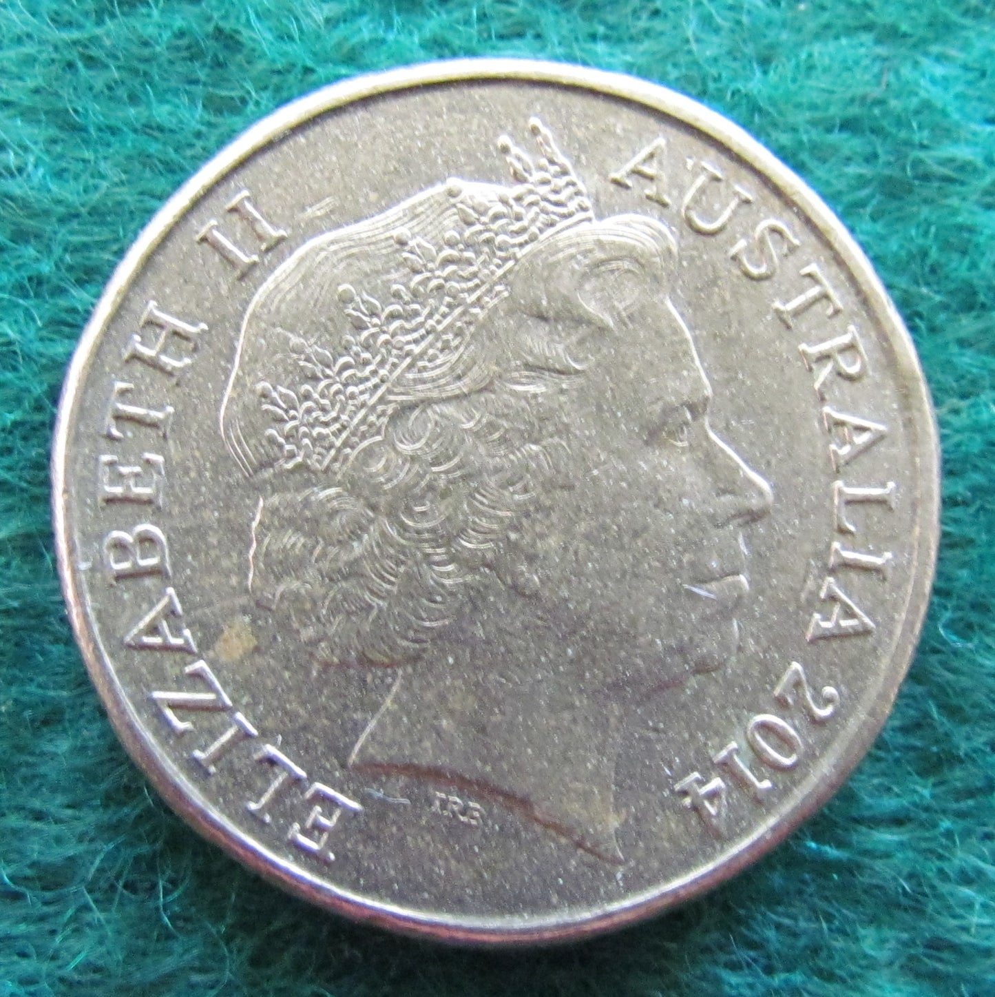 Australian 2014 1 Dollar 100 Years of Anzac Queen Elizabeth Coin - Circulated