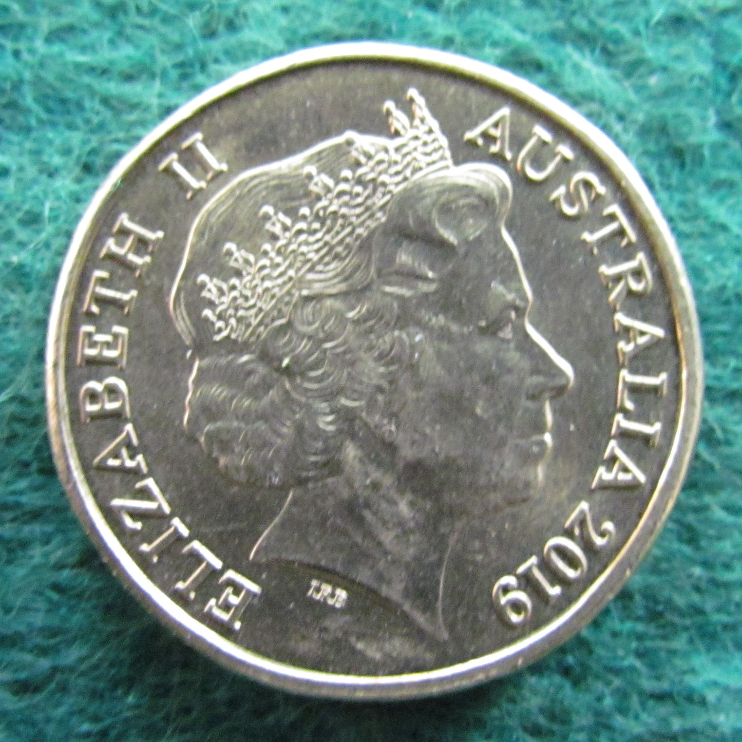 Australian 2019 A 1 Dollar MOR Queen Elizabeth Coin - Circulated