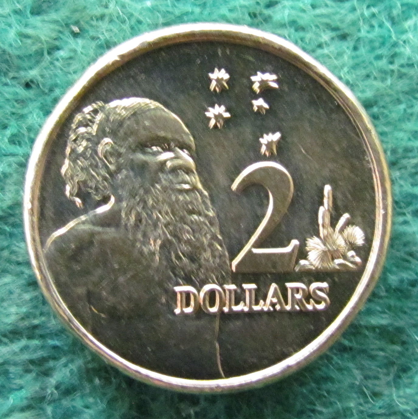 Australian 2019 2 Dollar Aboriginal Elder Queen Elizabeth Coin - Circulated