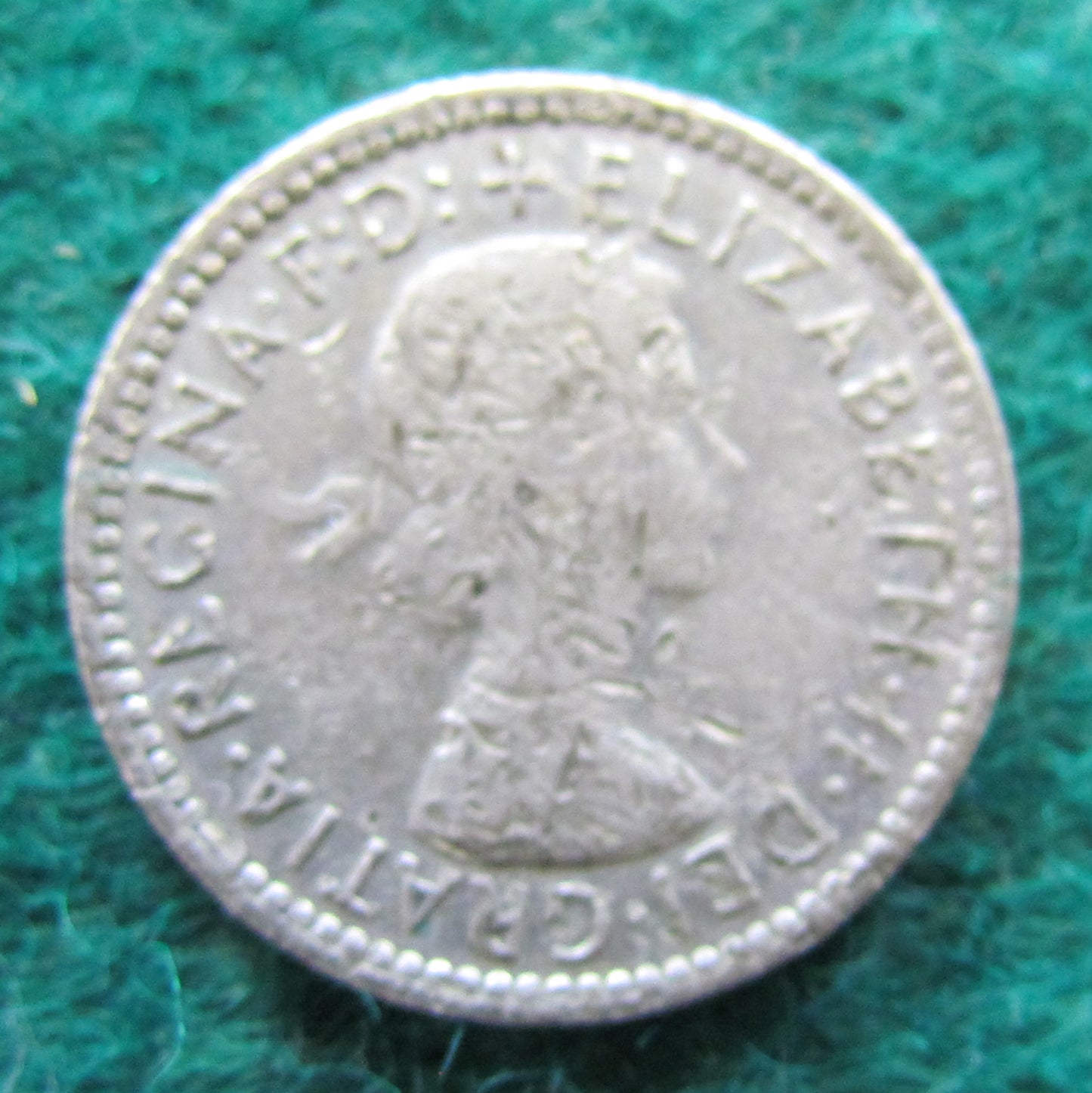 Australian 1957 6d Sixpence Queen Elizabeth II - Lamination Error - Variety - Circulated